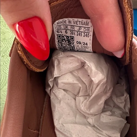 Woma size 6.5 samba camel adidas sneakers brand new - Picture 11 of 11